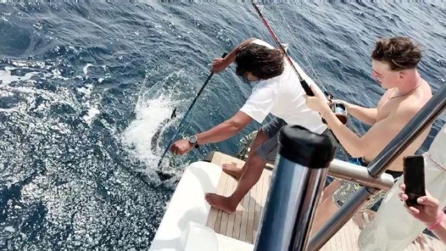 What a wonderful fishing 🎣 experience !! Big wahoo fish 
Great young fisherman !!
Family trip from Denmark 🇩🇰 

www.fascinationmaldives.com 

Info@fascinationmaldives.com 

#fascinationfishing #fascination_maldives #tripofalifetime❤️ #danishtraveler #fishingtrip #fishinglife #snorkeling #maldivesyachtcharter #maldives #maldivas #maldivesislands #maldivetourism #tasteoftheday #yacht #yachtworld