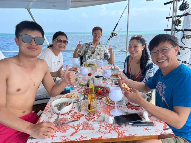 All the Fascination team & crew would like to thank this Hongkong family and famous racing driver #shaunthong for coming on yacht Fascination and for such a nice review ! We know you all had a great time with some very good fishing 🎣 . We hope to see you again on Fascination in a near future for your 3rd trip !! And  #shaunthong I hope to see you in Monaco racing the Monaco F1 GP
Safe travel back home !! See you soon 

Fascination yacht after having Celebrities on her during the Cannes film festival many years ago, now has had other celebrities on board in the Maldives 🇲🇻 

www.fascinationmaldives.com 
info@fascinationmaldives.com 

#familytravel #familytrip #maldivesfishingcharter #charterfishing #fishing #fishinglife #travelforfishing #celebrities #celebrityfishing #fishingground #like4me #fishingmagazine #magasinedepêche #racingdrivers #racingboy #racingdriver #maldives🇲🇻 #maldives #maldiveholidayexclusive #maldivesholidaypackages #maldivesholiday #yachtworld #yachtvacations #followforfollowback #yachtfascinationmaldives #shaunthong