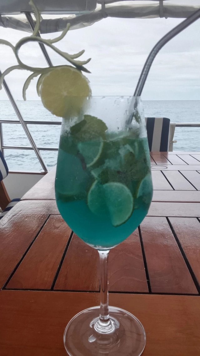 Fascination Maldives 🇲🇻 
Food and cocktails 🍹 

www.fascinationmaldives.com 

#maldives #fascinationmaldives #yachtcharters